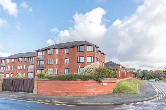 Flat for sale in Holyrood, Park Drive, Blundellsands, Liverpool