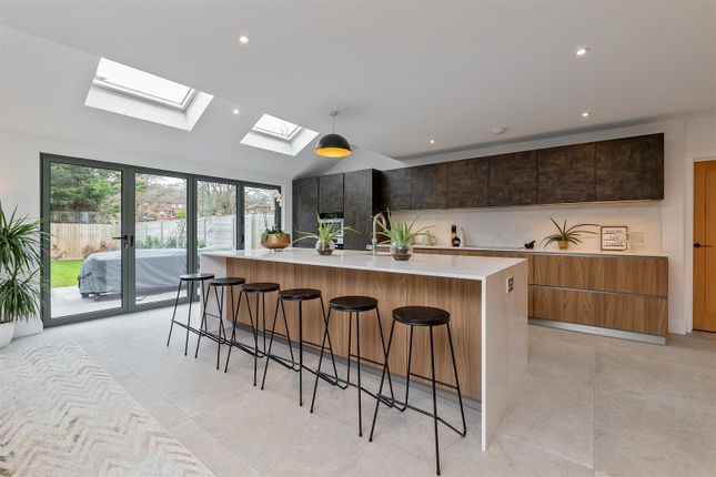 2 Silverwood Barns, St. Albans Road, Sandridge photo 2