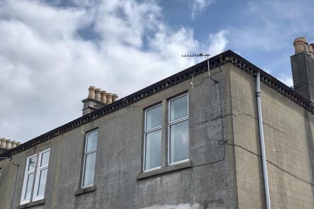 Thumbnail Flat to rent in 2 Melville Place, Carluke