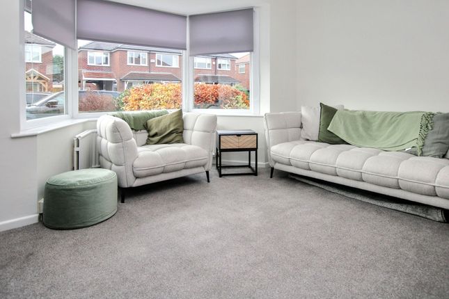 15 Meynell Drive, Leigh photo 2