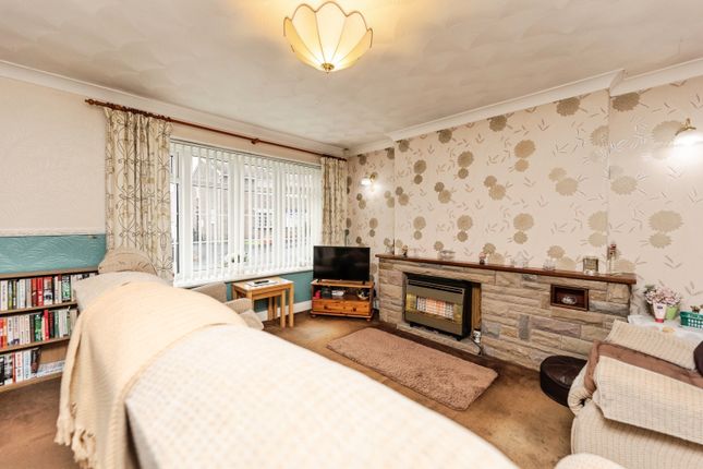 6, Wellington Place, Knottingley photo 3