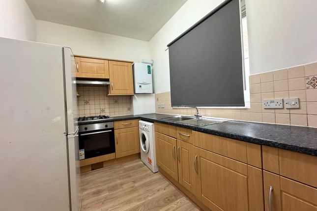 Broadway, West Ealing photo 5