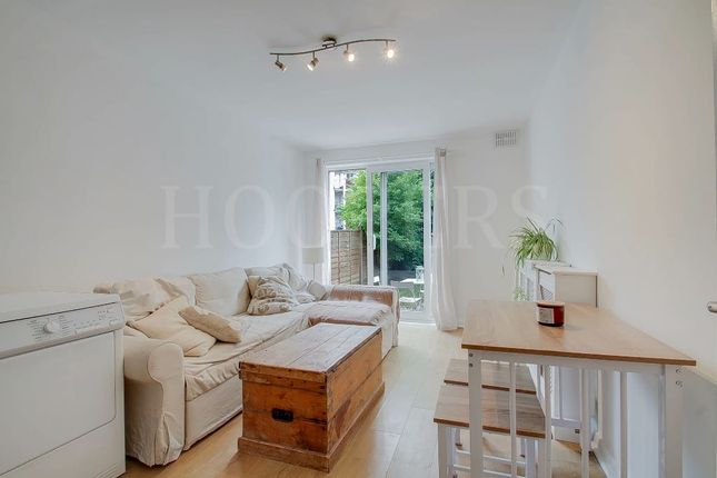 39, Oldfield Road, London photo 2