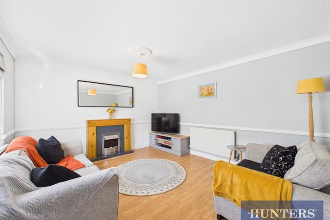 38, Burstall Walk, Bridlington photo 4