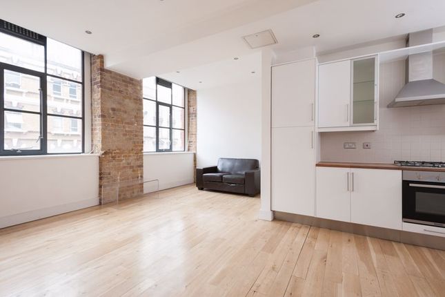 Thumbnail Flat to rent in Saxon House, Thrawl Street, London