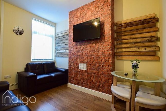 Room 2, 7, Fletcher Road, Stoke-On-Trent photo 2