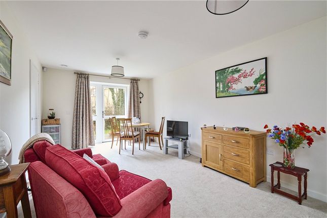 Apartment 8,, Summer Court, Ilkley photo 3