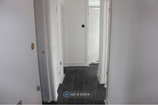 Flat to rent in Blind Lane, Bourne End