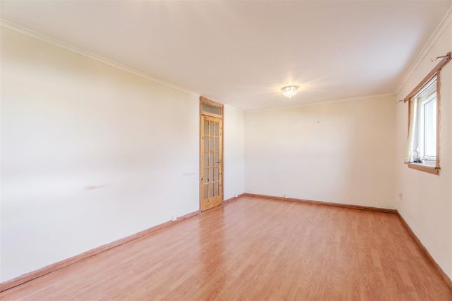 19, Etive Place, Irvine photo 4