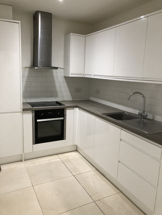 Thumbnail Flat to rent in London Road, Croydon