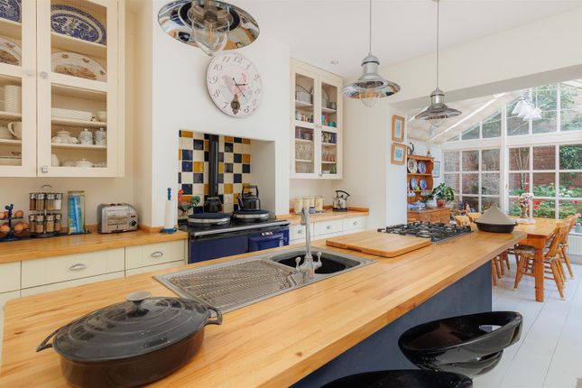 Fernbank, 25, Zig Zag Road, Ventnor photo 2