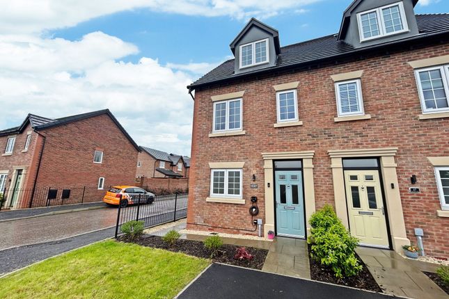 Thumbnail Semi-detached house for sale in Watergate Close, Westhoughton
