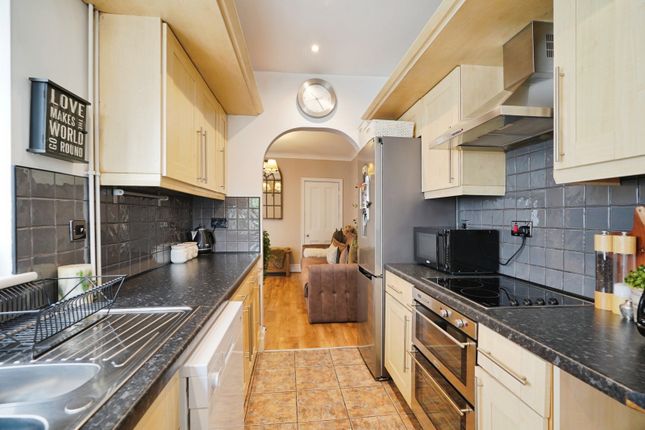 109, Moira Road, Swadlincote photo 2