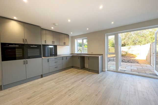 44a, Stoneberry Road, Bristol photo 2