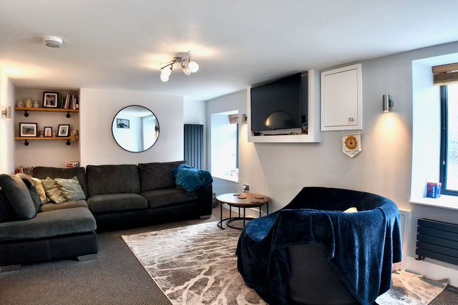 5 St. Lukes Road, Pontypool photo 3