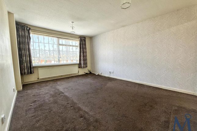 18, Deepdale, Ibstock photo 3