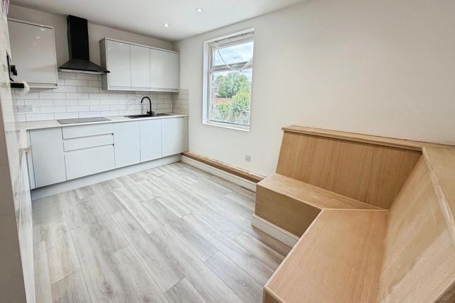 Flat 2, 39, Trentham Road, Staffordshire photo 3
