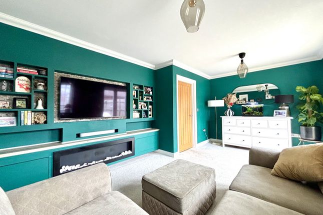 5, Shepherd Close, Somerset photo 2