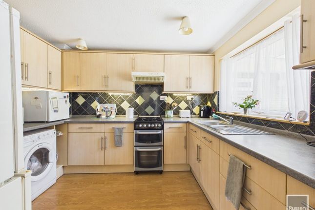 67, Woodhill Rise, Norwich photo 4