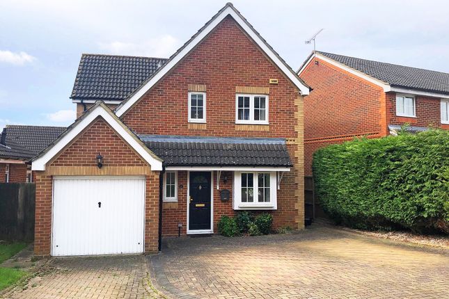 Detached house for sale in Rachaels Lake View, Warfield, Bracknell