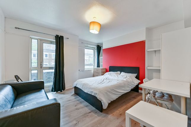 Maitland Park Villas, Chalk Farm photo 2