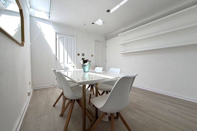 2, Elgin Mews North, London photo 4