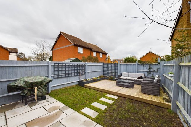 Semi-detached house for sale in Curlew, Watermead, Aylesbury