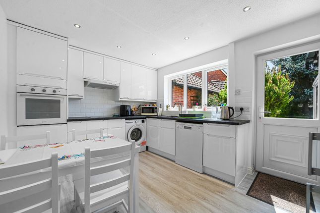 12, Campion Way, Colchester photo 3