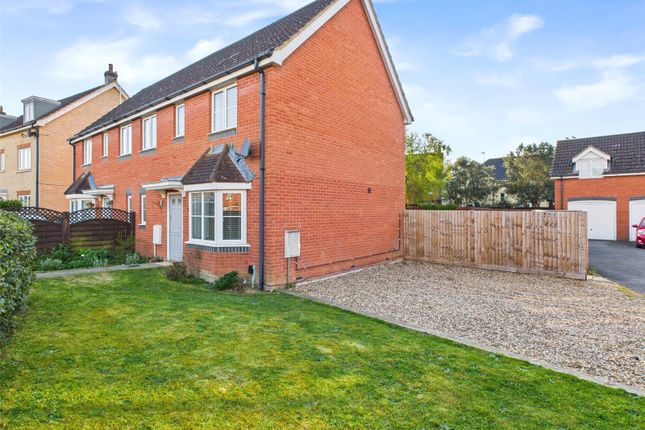 4-bed house on 15, Magnolia Drive, Woodbridge, £325,000