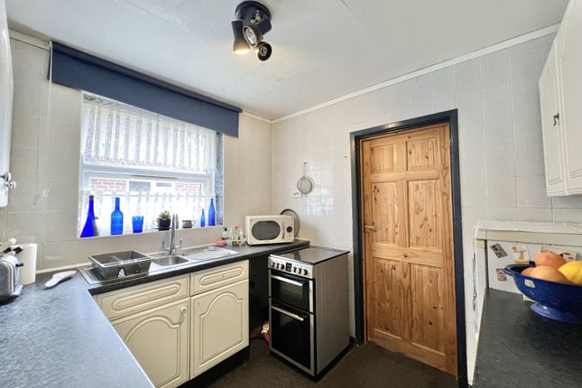12, Kelsons Avenue, Thornton photo 4