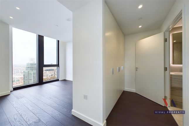 Flat for sale in Bondway, Nine Elms, London