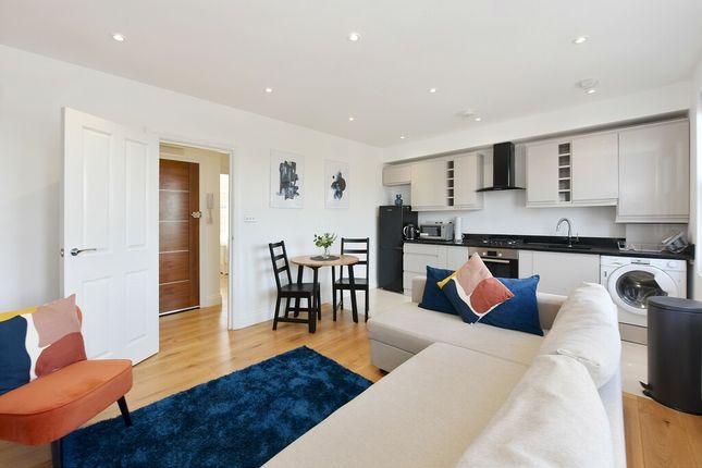 Flat to rent in Fulham Broadway, Fulham