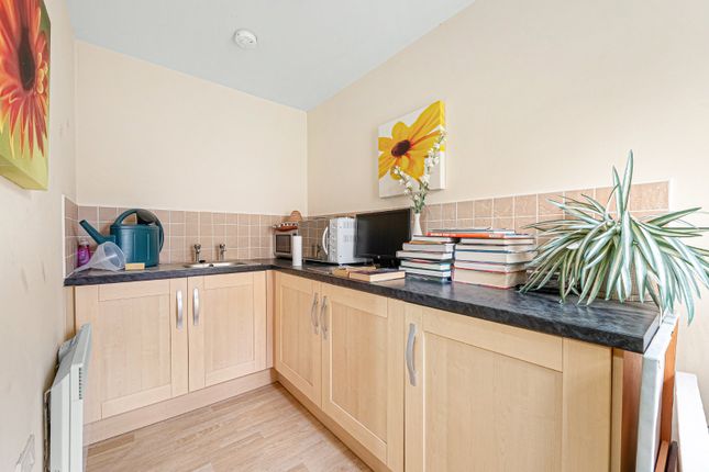 25, Nunnery Way, Wetherby photo 3