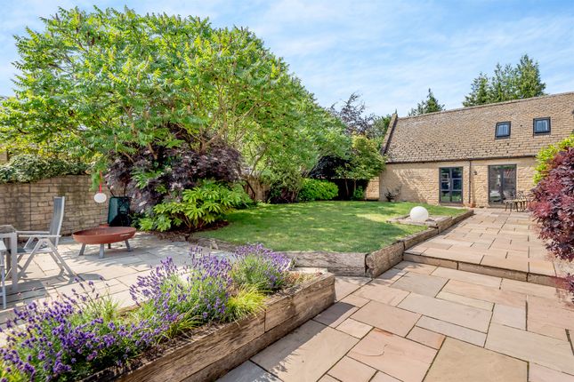 Barn conversion for sale in The Old Stackyard, Pilsgate, Stamford