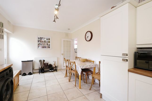 End terrace house for sale in Hinton Avenue, Hereford