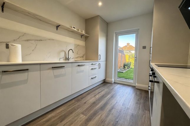 43, Alberta Road, Enfield photo 5