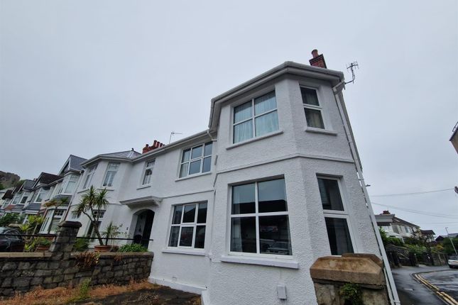 Thumbnail Property to rent in Castle Avenue, Mumbles, Swansea