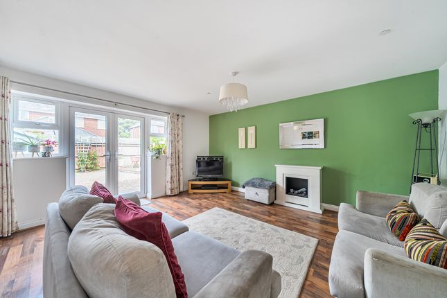 3, Oasis Close, Poole photo 3