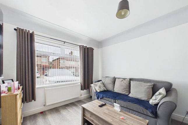 8, Poulton Hall Road, Wallasey photo 4