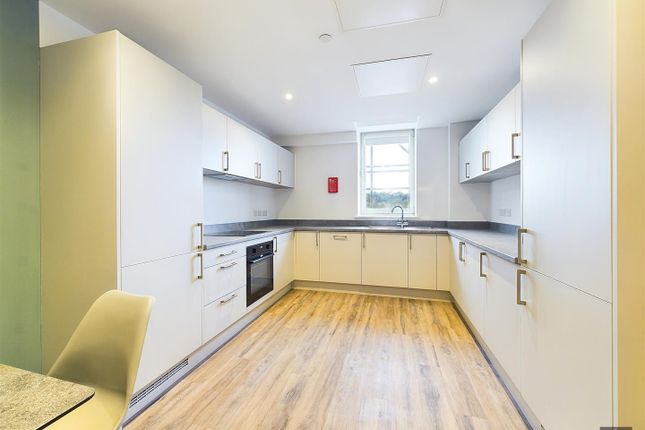 Thumbnail Flat to rent in New North Road, Exeter