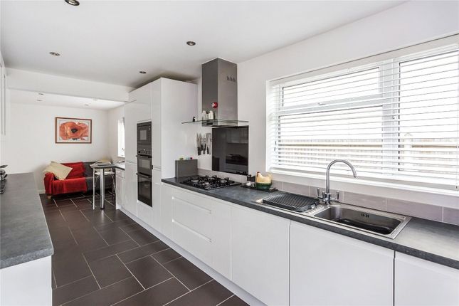 Tantallon, Highfield Road, West Byfleet photo 3