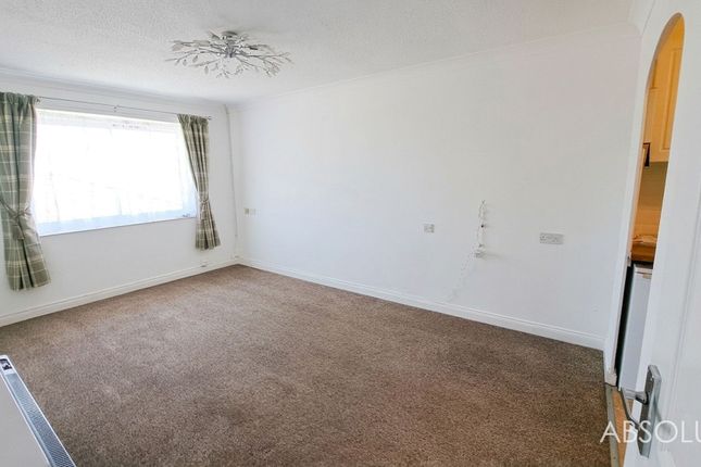 Flat 32, Dawes Court Fisher Street, Paignton photo 3