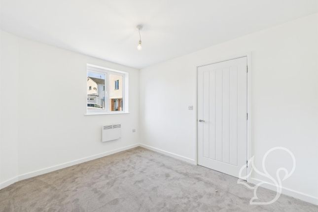 9, Akersloot Place, West Mersea photo 3