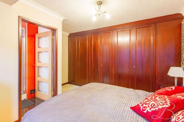 Church Gardens Mansfield Woodhouse Mansfield Ng19 4 Bedroom Detached House For Sale 49836079 Primelocation Church Gardens Mansfield Woodhouse Mansfield Ng19 4 Bedroom Detached House For Sale 49836079 Primelocation