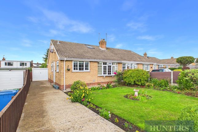 3-bed semi-detached on 8, Estill Close, Scarborough, £220,000