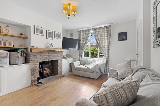 10, Valentine Way, Witham photo 4