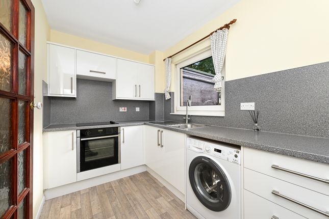 62, Chesser Loan, Edinburgh photo 4