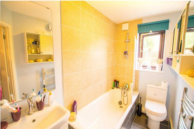 Flat for sale in Brewery Close, Sudbury, Wembley
