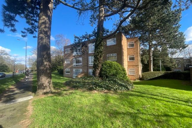 Flat for sale in Sheepmoor Close, Harborne, Birmingham
