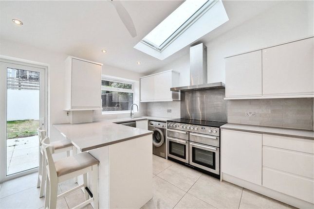 2, Challock Close, Westerham photo 2